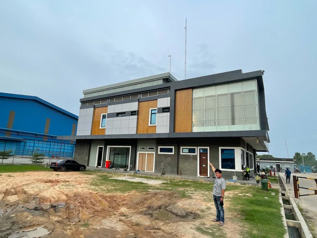 Penguat Sinyal Ponsel Resmi Bersertifikat (Pemasangan di penyulingan sawit Dumay)